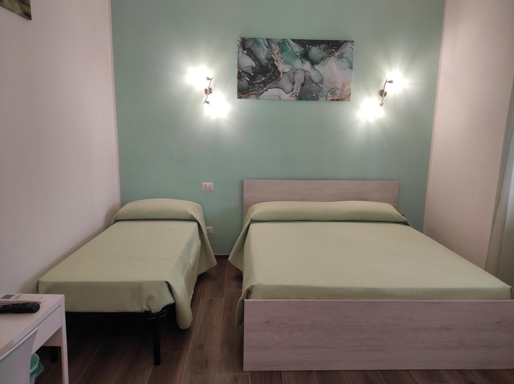 Romecoming Ostiense Guest House Екстериор снимка
